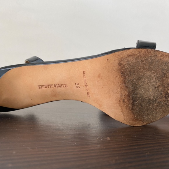 Manolo Blank Chaos Sandal in Black Patent - Picture 5 of 6